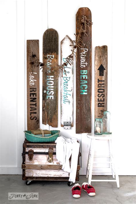 5 DIY Lake House Signs Project