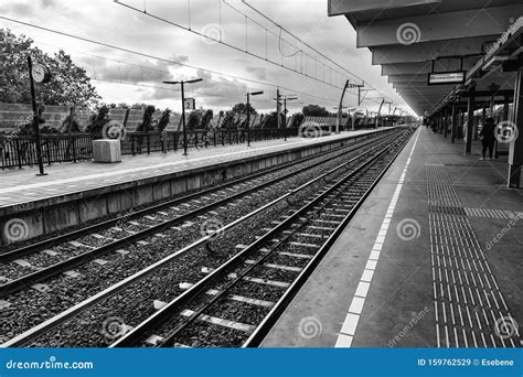 Amsterdam train station editorial stock image. Image of european - 159762529