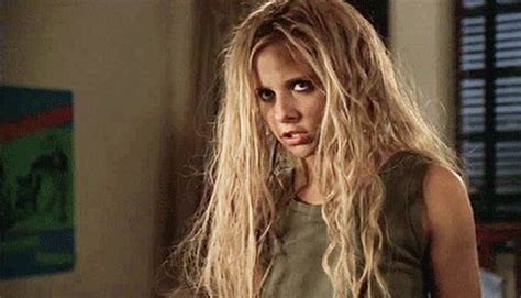 23 Of The Most Buffy Outfits Buffy Ever Wore | Buffy the vampire slayer, Buffy the vampire ...