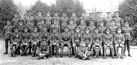 Photo - Platoon of Worcestershire Regiment men (1936)