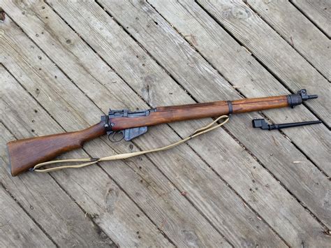 My favorite American Bolt Action of WW2 - The No4 Mk1* : r/guns