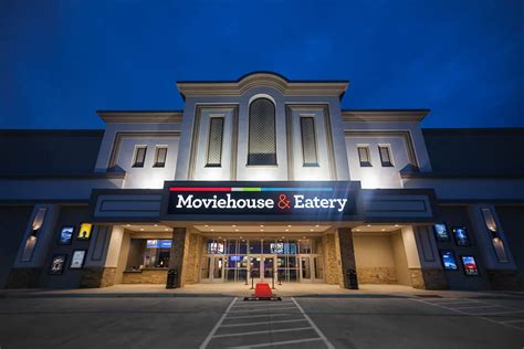 With health precautions, Moviehouse reopened, shows classic movies for ...