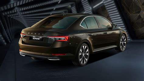 New Skoda Superb 2020: Features, Design, Price, Variants - GaadiKey