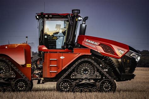 Case IH Steiger 715 Quadtrac arrives - farmmachinerysales.com.au