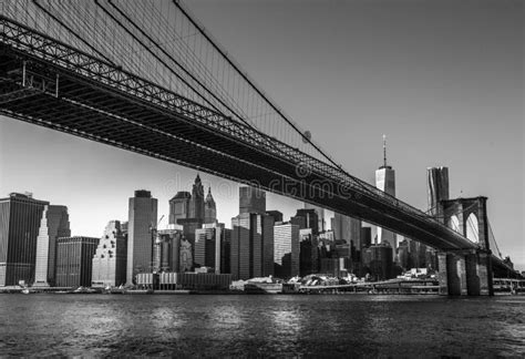 Manhattan Skyline in Black and White Stock Image - Image of skyscraper ...