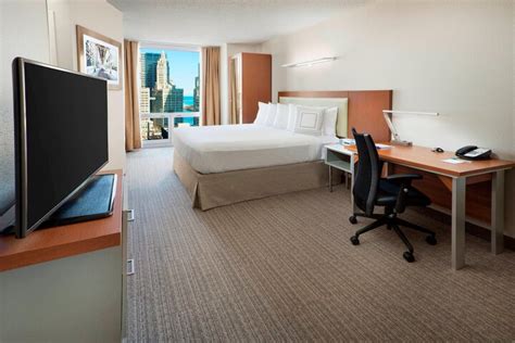 Springhill Suites by Marriott Chicago Downtown / River North Chicago ...