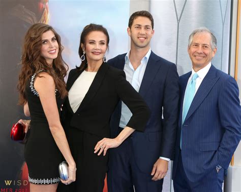 Lynda Carter with her family at the world premiere of WONDER WOMAN | Lynda carter, Bridesmaid ...