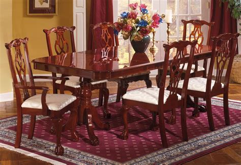 Cherry Finish Traditional Dining Room w/Pedestal Table