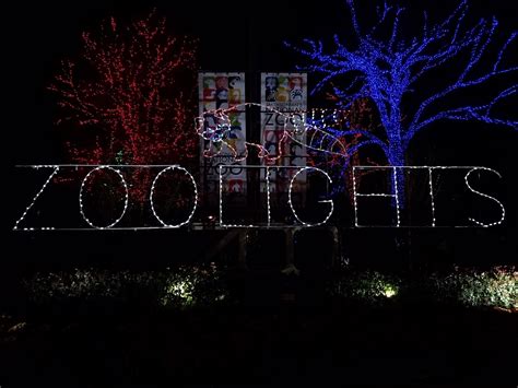 ZooLights: Holiday Lights at the National Zoo | Daycation DC