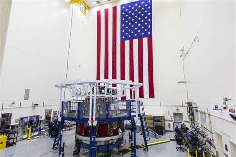 NASA Administrator to Visit SpaceX Headquarters : r/space