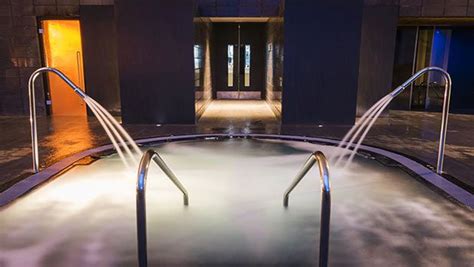 Evening Spa Session and a Glass of Fizz for Two at Lifehouse Spa and ...