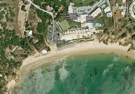 Santa Eulalia Beach, a beautiful family beach near Albufeira