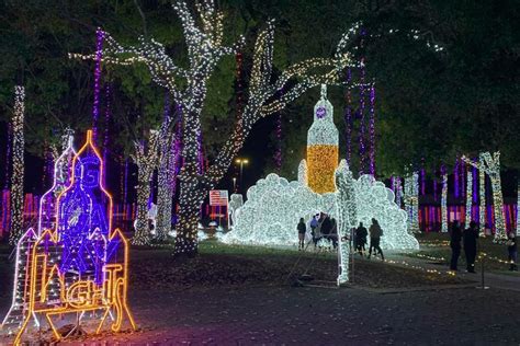 10 Enchanting Christmas Light Displays In Houston 2024