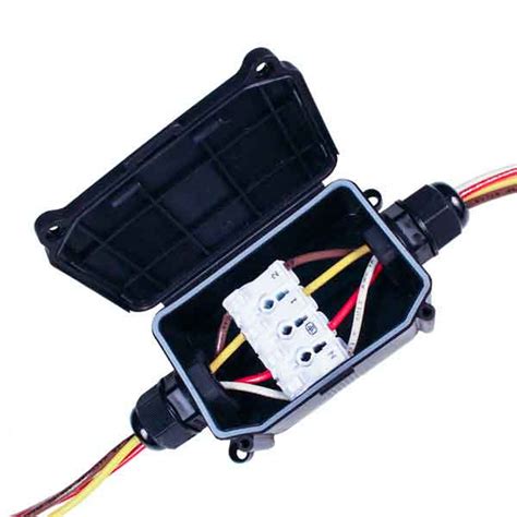 Indoor/Outdoor 4 Wire Junction Box With Connector (215JUNCTION-L ...