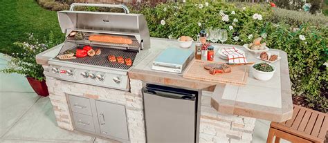 Bull Grills - Outdoor Living