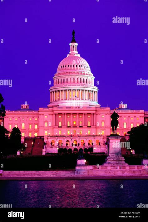 Capitol Building, Night Stock Photo - Alamy