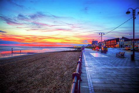 Sunrise Over Cleethorpes Beach Photograph by Paul Thompson - Fine Art ...