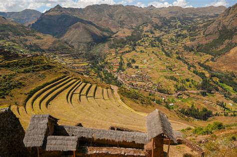 7 Reasons You Should Visit Pisac, Peru from Cusco - TWO OUTLIERS