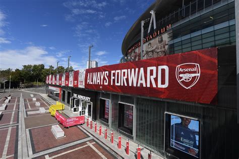 Emirates stadium banner 7 200805MAFC | Stuart MacFarlane | Flickr