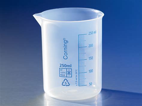 Corning® Low Form Beakers, PP | Corning