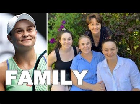 Ashleigh Barty Family Photos | Father, Mother, Sister & Boyfriend 2021 ...