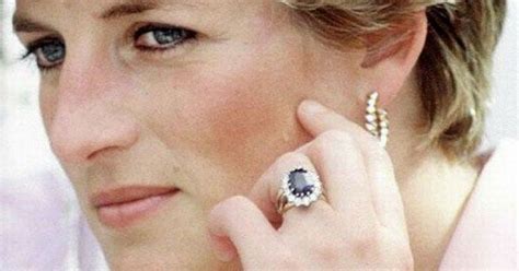 Princess Diana's Engagement Ring Stirred Up A Lot Of Controversy When ...