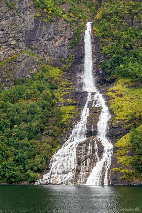 Image of Geiranger-Hellesylt Ferry by Joe Becker | 1005442