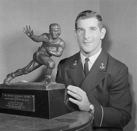 Heisman Trophy Awardees Who Failed To Live Up To Expectations ...