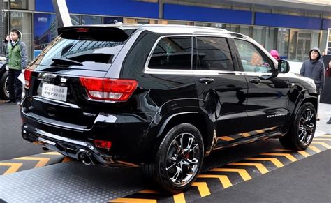 China gets the Jeep Cherokee SRT Black Edition