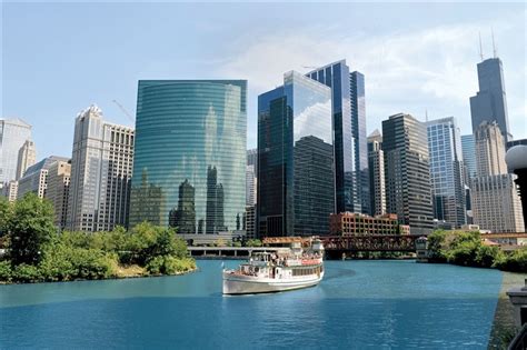 Chicago Architectural Cruise 2023 - Van Galder Tour & Travel ...