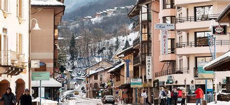 Brides-les-Bains Ski Resort Review | French Alps | MountainPassions