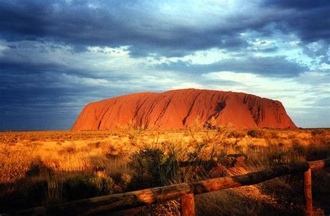 Pictures Of Ayers Rock - Uluru Photos