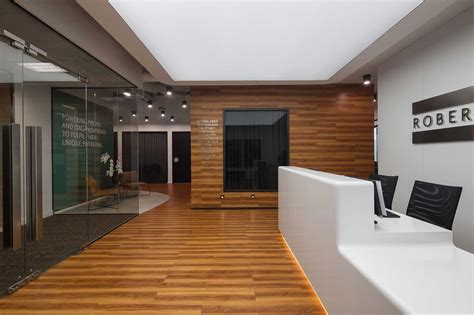 Robert Walters's Office Design + Build - Jakarta | AVIP