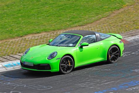 New Porsche 911 Targa (992) Spotted on Nurburgring, Turbo Targa Rumors Grow - autoevolution