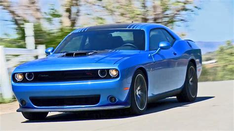 2016 Dodge Challenger 392 HEMI Scat Pack Shaker - YouTube