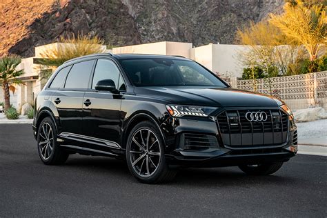 2021 Audi Q7 vs. 2021 Lincoln Aviator: Which Is Better? - Autotrader