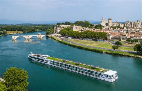 Six luxurious ways to cruise the Rhône | Vacation france, Rhone, Cruise