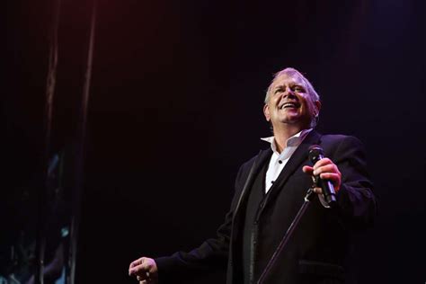 EXCLUSIVE: Author Of Unauthorised John Farnham Biography Hits Back ...