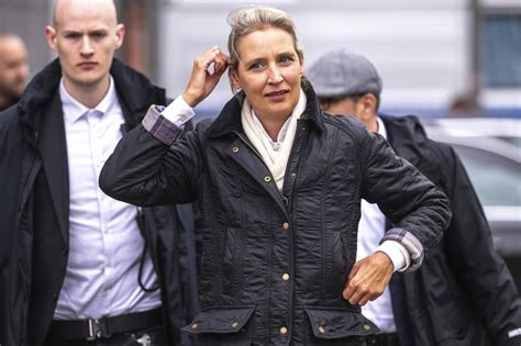 AfD-Politikerin: Alice Weidel (AfD): Partnerin, Privates, Politik – Die ...