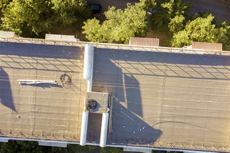 Flat Roof Repair: A Guide On What to Do (Step by Step)