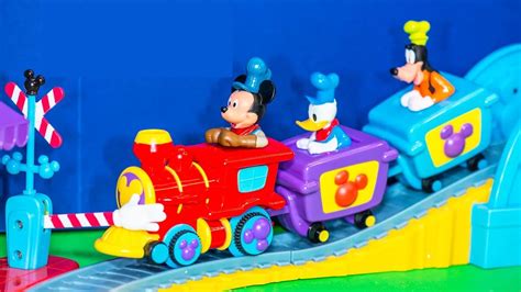 Unboxing the Mickey Mouse Clubhouse Train and Track Playset - YouTube