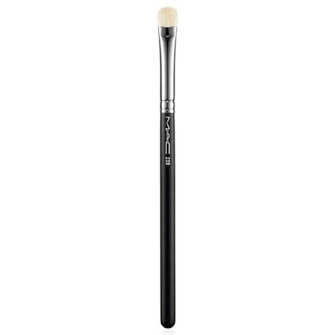 MAC 239 Eye Shading Brush | Beautylish