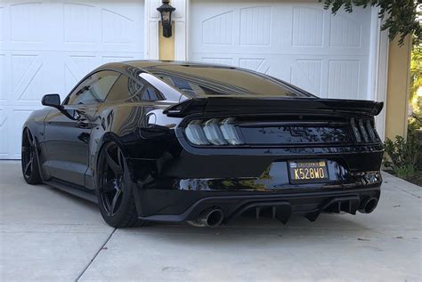 Ford Mustang Clear Tail Lights