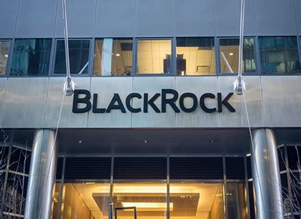 BlackRock wins approval to start mutual funds business in China ...