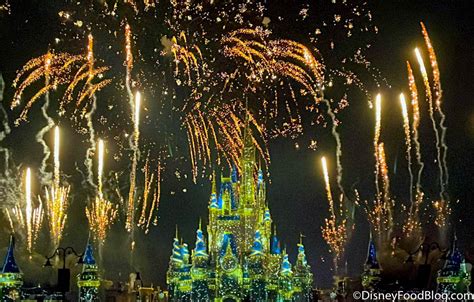 Holiday Fireworks Dessert Parties in Disney World's Magic Kingdom | the ...