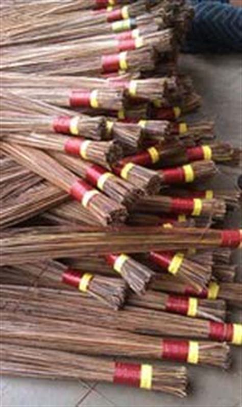 Coconut Broom Sticks Manufacturer, Supplier from Hassan