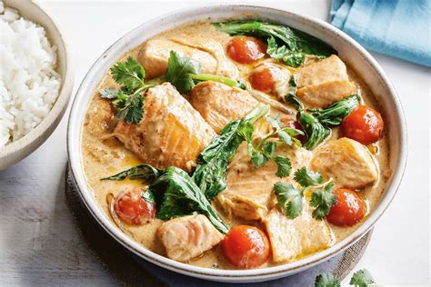 Indian Salmon Curry Recipe - Yogitrition