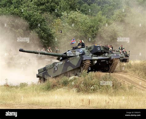 Chieftain MBT main battle tank Stock Photo - Alamy