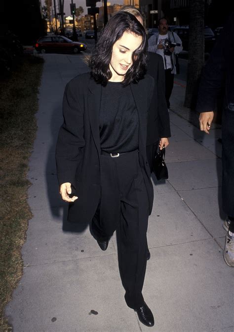 12 Nostalgic ’90s Looks From Winona Ryder – Fashion’s Original Goth ...