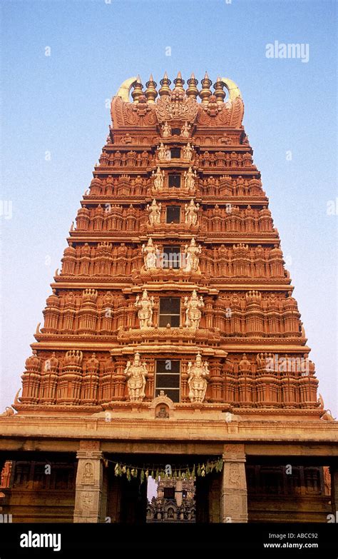 Gopuram of a South Indian temple Temple near Bangalore India Stock ...